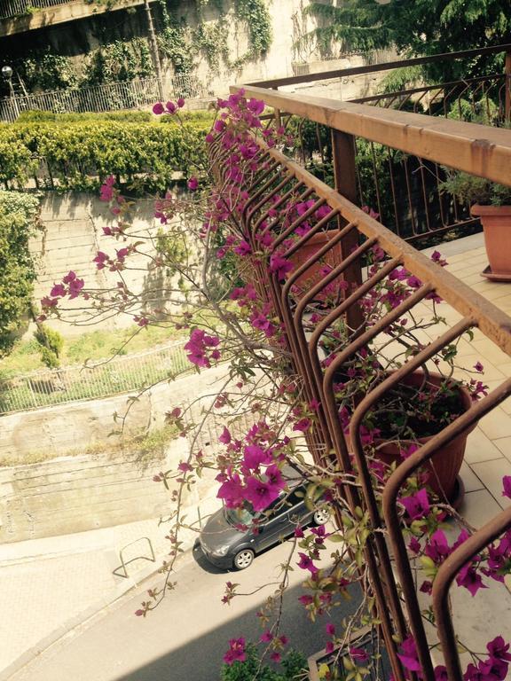 Chiavi Antiche B&B Salerno Kültér fotó